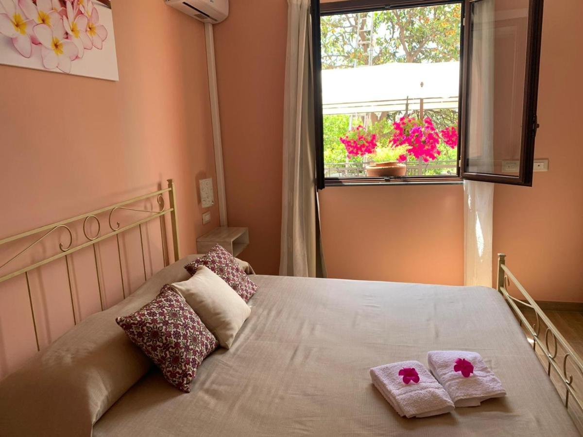 La Pomelia B&B Sofia Trappitello Extérieur photo