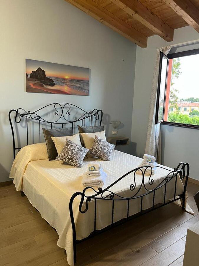 La Pomelia B&B Sofia Trappitello Extérieur photo